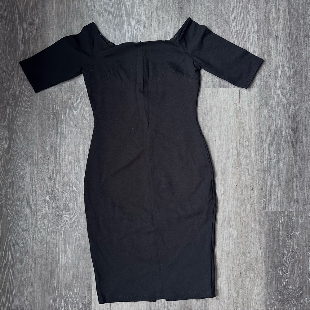 Off-Shoulder Black Bodycon Midi Dress – Size Small